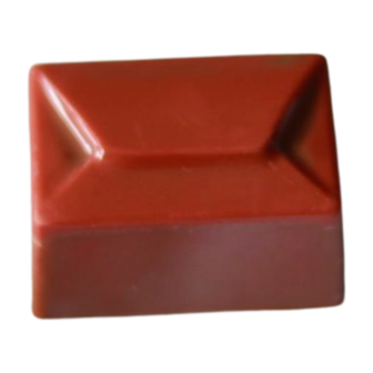Aardbeien Bonbon &ndash; Melkchocolade met Romige Aardbeienganache | Het Bonbon Geheim
